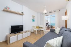 Apartment in Torre de Benagalbon - WintowinRentals Great Apartment & 1st Line Beach